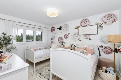 4384 Highland Boulevard, North Vancouver, BC 