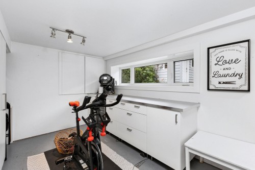 4384 Highland Boulevard, North Vancouver, BC 