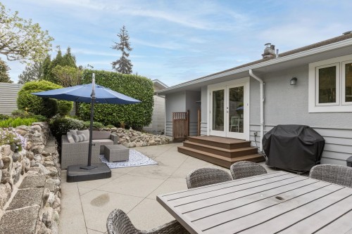 4384 Highland Boulevard, North Vancouver, BC 