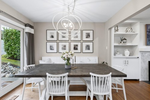 4384 Highland Boulevard, North Vancouver, BC 