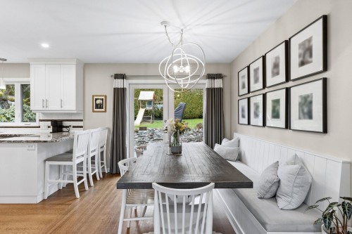 4384 Highland Boulevard, North Vancouver, BC 