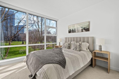 Th105-638 Beach Crescent, Vancouver, BC 