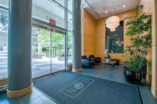Th105-638 Beach Crescent, Vancouver, BC 