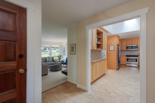 2376 King Albert Avenue, Coquitlam, BC 