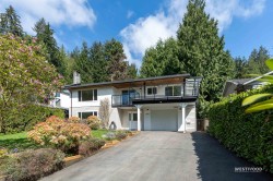 1422 Kilmer Road  North Vancouver, BC V7K 1R2