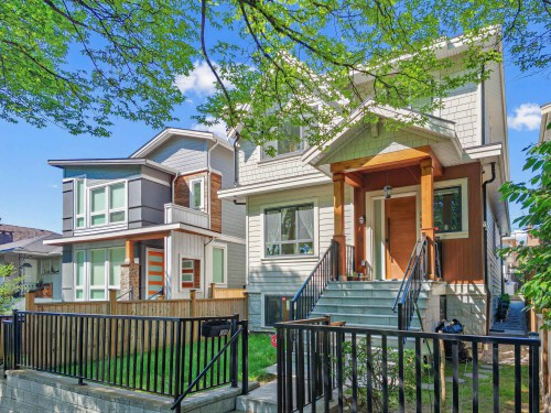 105 64Th Avenue E, Vancouver, BC 