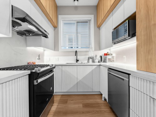 105 64Th Avenue E, Vancouver, BC 