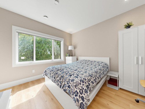 105 64Th Avenue E, Vancouver, BC 