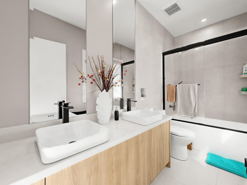 105 64Th Avenue E, Vancouver, BC 
