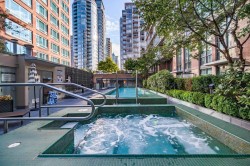 3501-1372 Seymour Street  Vancouver, BC V6B 0L1