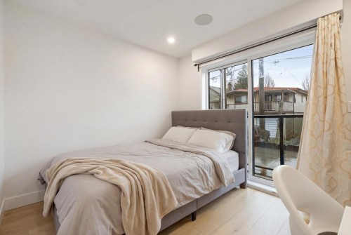 2885 Georgia Street E, Vancouver, BC 
