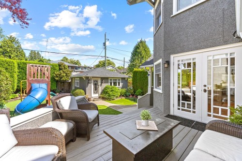 4177 15Th Avenue W, Vancouver, BC 