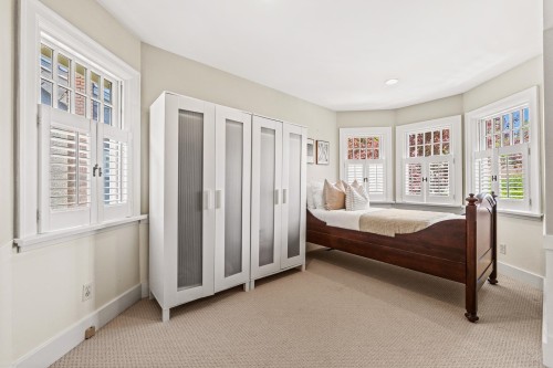 4177 15Th Avenue W, Vancouver, BC 