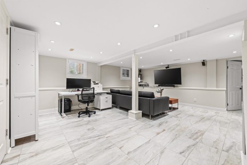 4177 15Th Avenue W, Vancouver, BC 