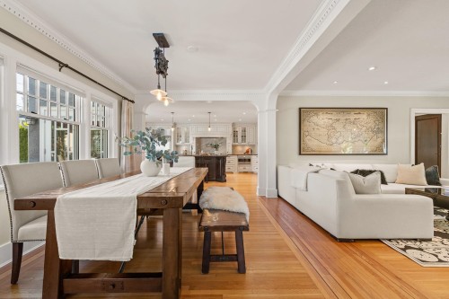 4177 15Th Avenue W, Vancouver, BC 