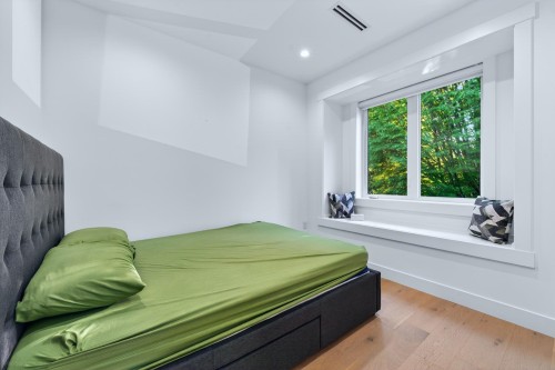 4990 Sherbrooke Street, Vancouver, BC 