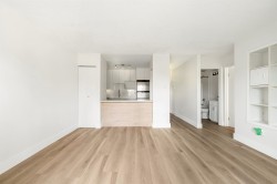101-1545 E 2nd Avenue Vancouver, BC V5N 1C8