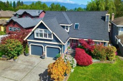 21469 126 Avenue Maple Ridge, BC V4R 2H4