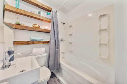 4331 Miller Street, Vancouver, BC 