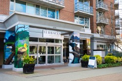 1001-1570 7th Avenue W Vancouver, BC V6J 5M1