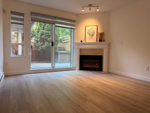5-7184 Stride Avenue  Burnaby, BC V3N 1T7