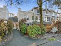5-7184 Stride Avenue Burnaby, BC V3N 1T7