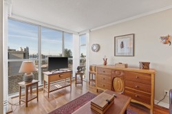 602-567 Lonsdale Avenue  North Vancouver, BC V7M 2G6