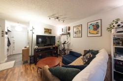 209-1345 Comox Street  Vancouver, BC V6E 4E4