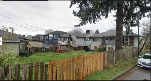 3507 Monmouth Avenue, Vancouver, BC 