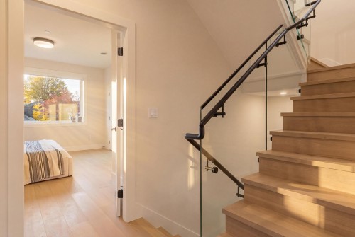 1937 Templeton Drive, Vancouver, BC 