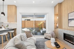 2-2752 Graveley Street  Vancouver, BC V5K 3J8