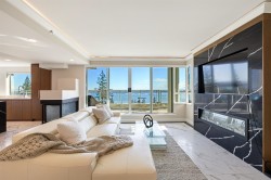 701-3105 Deer Ridge Drive West Vancouver, BC V7S 4W1