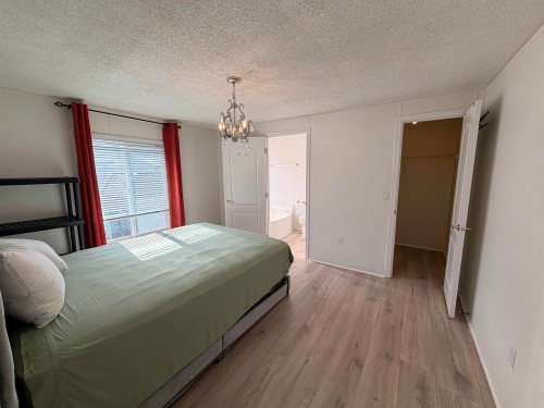8-5575 Mason Road, Sechelt, BC 