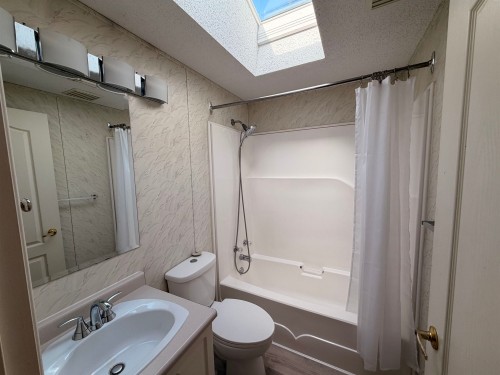 8-5575 Mason Road, Sechelt, BC 