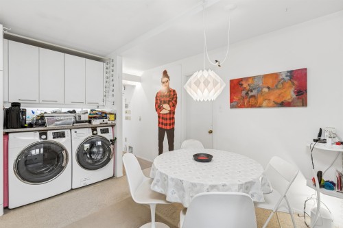 1222 Rosewood Crescent, North Vancouver, BC 