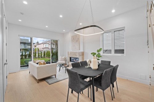 2238 5Th Avenue E, Vancouver, BC 