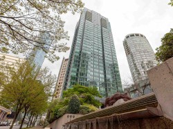 501-1200 Georgia Street WVancouver, BC V6E 4R2