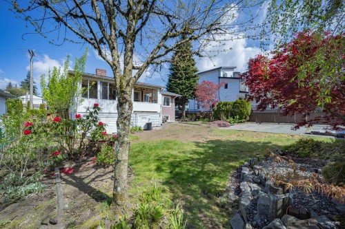 704 Smith Avenue, Coquitlam, BC 