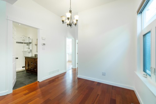 454 28Th Avenue E, Vancouver, BC 