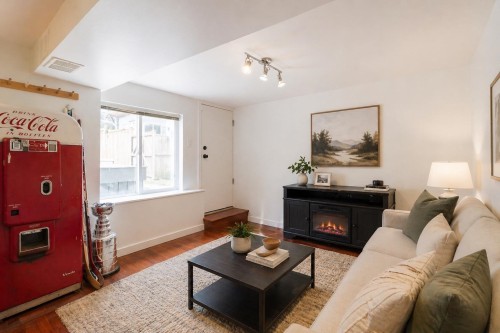 454 28Th Avenue E, Vancouver, BC 