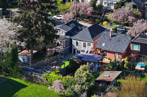 454 28Th Avenue E, Vancouver, BC 