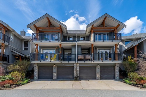 24-39758 Government Road  Squamish, BC V8B 0G3
