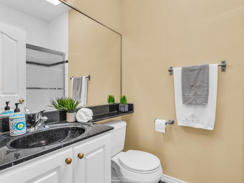 5323 Dumfries Street, Vancouver, BC 
