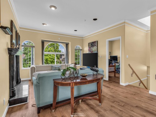 5323 Dumfries Street, Vancouver, BC 