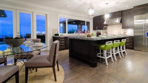 1122 Highland Drive, West Vancouver, BC 