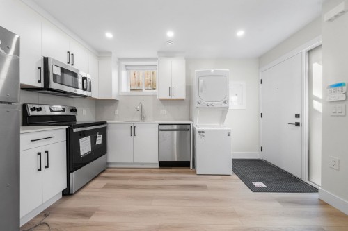 4318 Nanaimo Street, Vancouver, BC 
