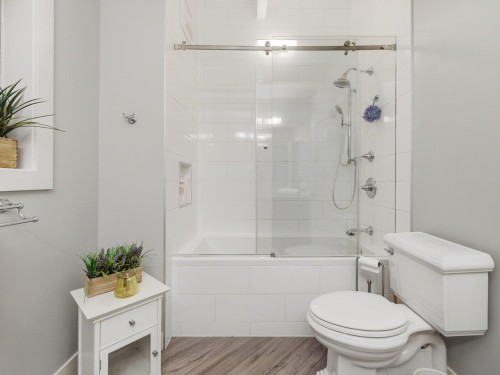 837 Wildwood Place, West Vancouver, BC 