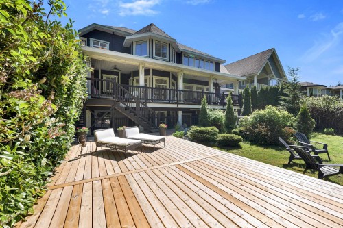 1012 Jay Crescent, Squamish, BC 
