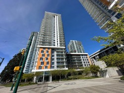 712-455 Marine Drive SWVancouver, BC V5X 0H3