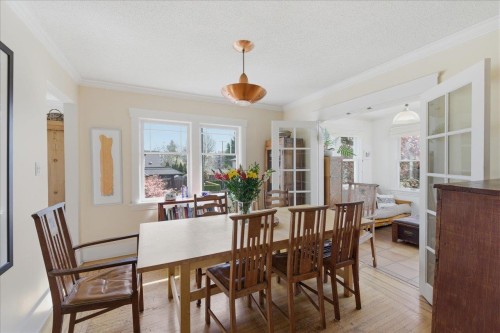 706 24Th Avenue W, Vancouver, BC 